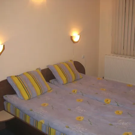 Aseva House Hotel 3*